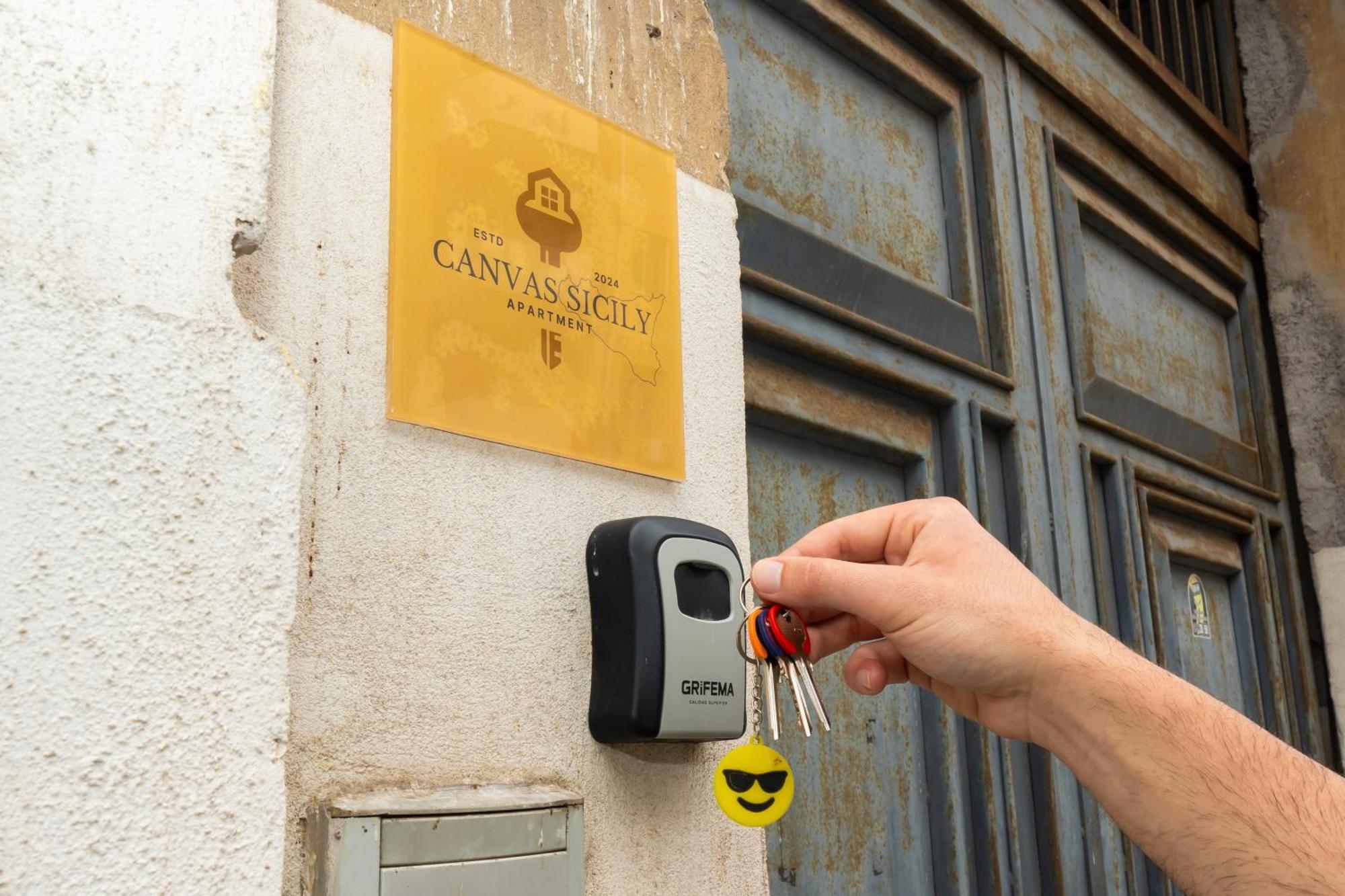 Canvas Sicily Apartment Katania Zewnętrze zdjęcie